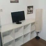 Buna Ziua Tonitza Nic.