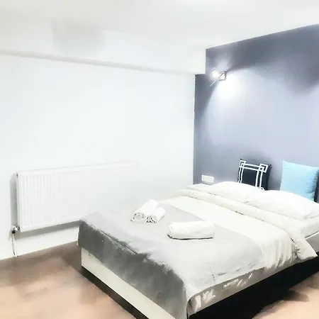 Buna Ziua Tonitza Nic.