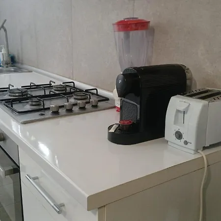 Buna Ziua Tonitza Nic. Lägenhet Cluj-Napoca