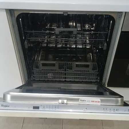 Buna Ziua Tonitza Nic. *