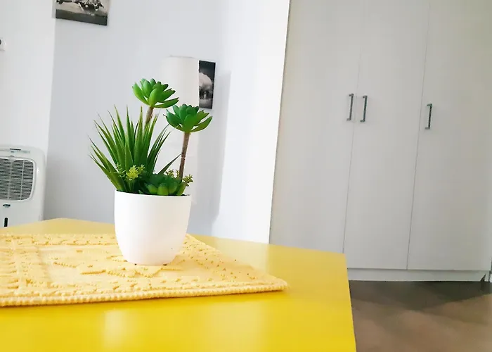 Buna Ziua Tonitza Nic. Apartmán